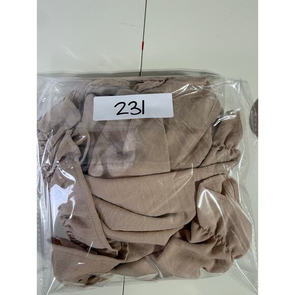 Blashe Large Fitted Coquette Cottagecore Feminine Neutral Girly Ruffle Top - Picture 9 of 9